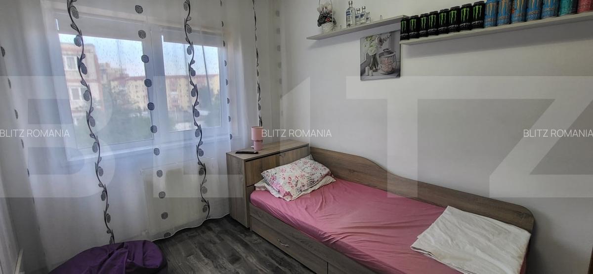 Apartament cu 3 camere in zona Soarelui - 9