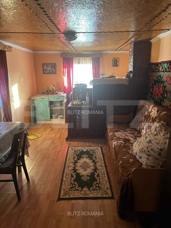 Casa batraneasca, teren 5183 mp, sat Calugareni, comuna Adancata - 2