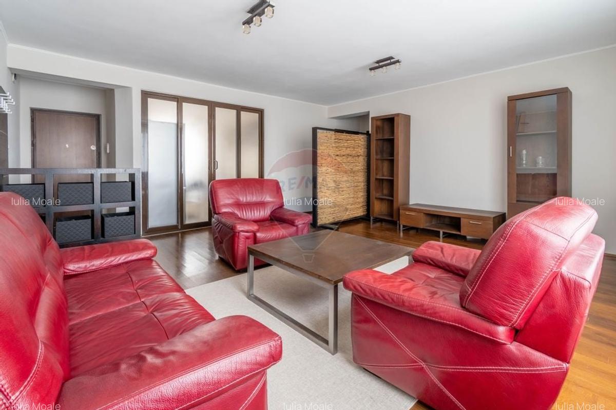 Apartament cu 3 camere de inchiriat in Andrei Muresanu - 1
