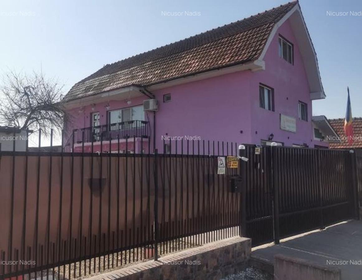 Casă de vânzare în Săcădat - 1