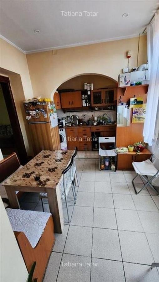 BALCESCU - 3 camere - centrala proprie - boxa in CF - ZONA EXCELENTA - 5