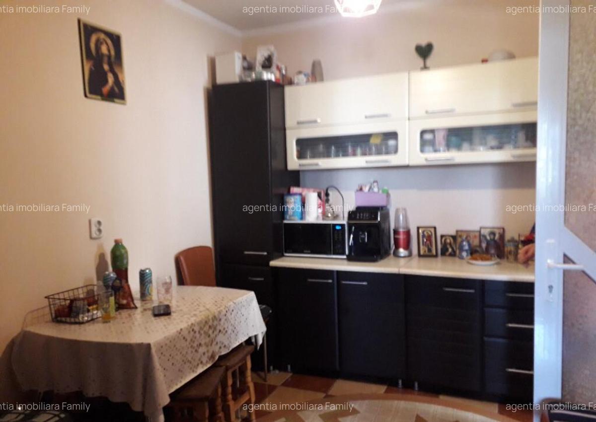 Apartament cu 2 camere decomandate zona George Enescu etaj 3 - Nordic - 6