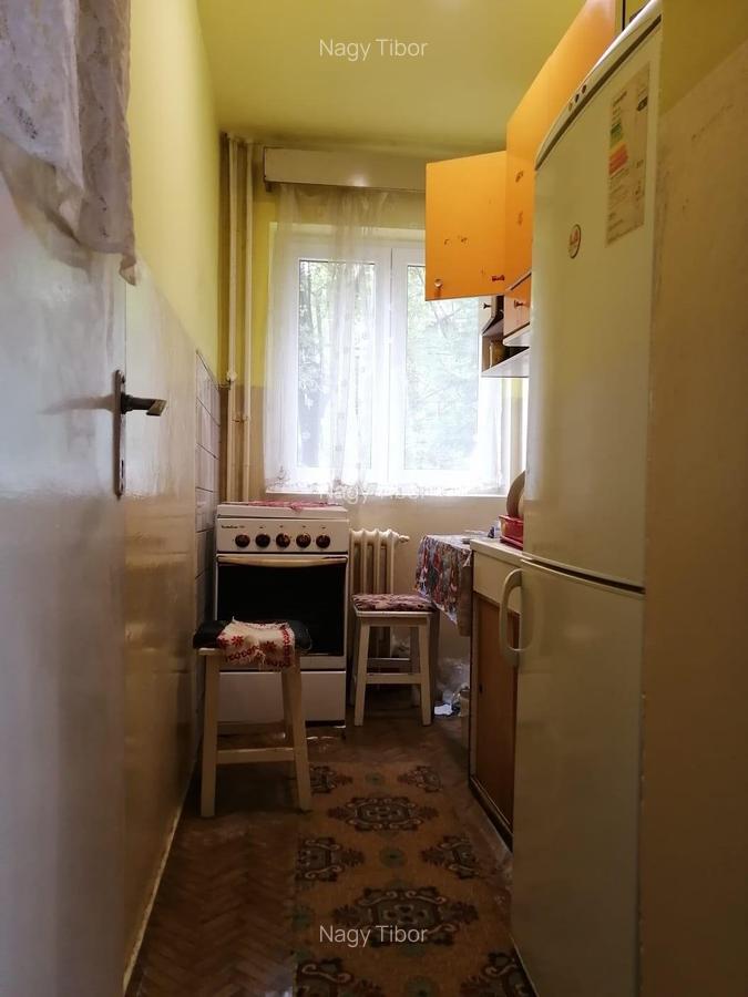 De vanzare apartament cu 2 camere, la 350 metri de Iulius Mall, etaj 1 - 7