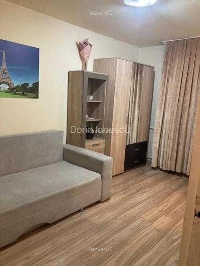 Inchiriere garsoniera Plaza, 299 euro - 4