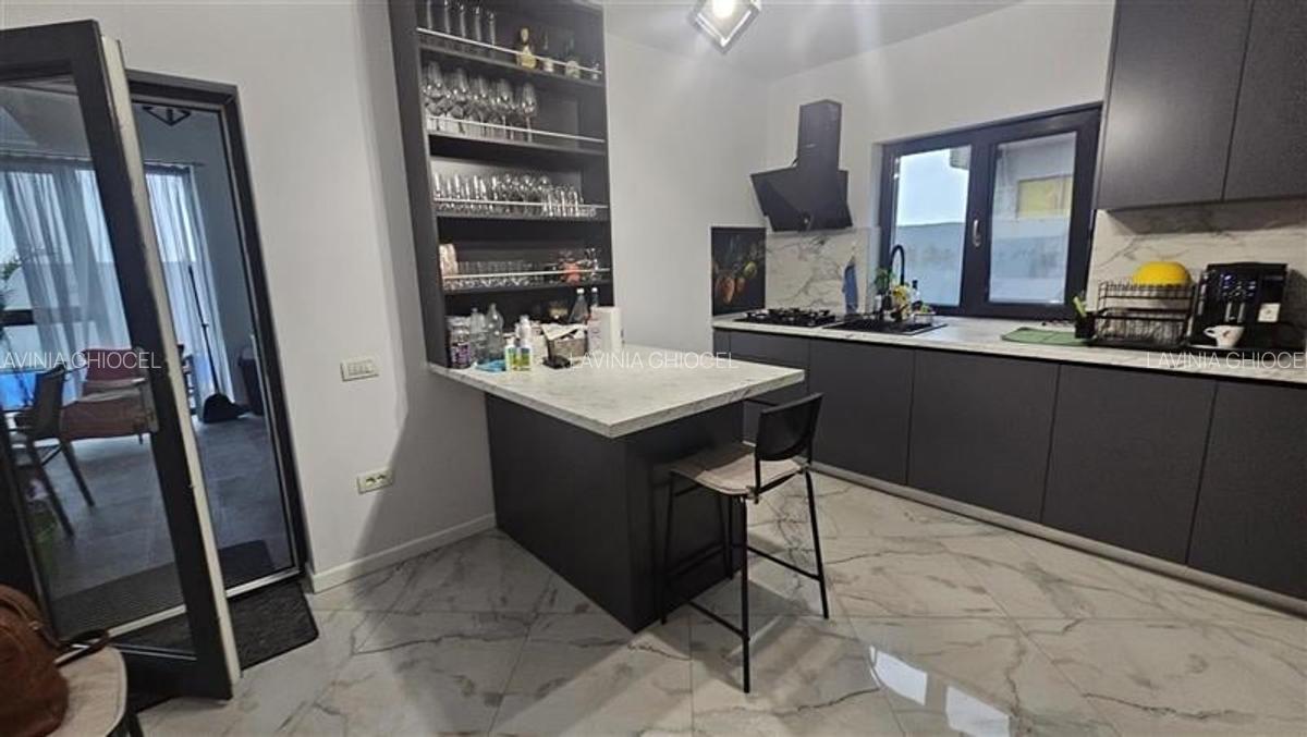 Vila individuala cu piscina, mobilata-utilata modern, disponibila imediat - 28