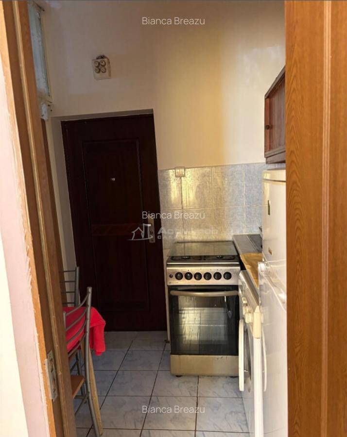 Garsoniera - Metrom - 4