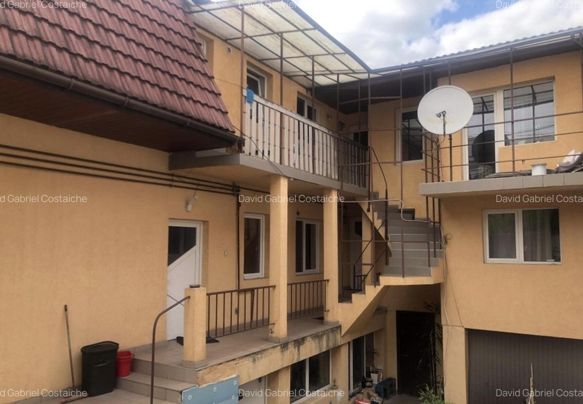 Casa cu 5 apartamente a cate 2 camere, 302 mp, curte, parcare, Zorilor - 1