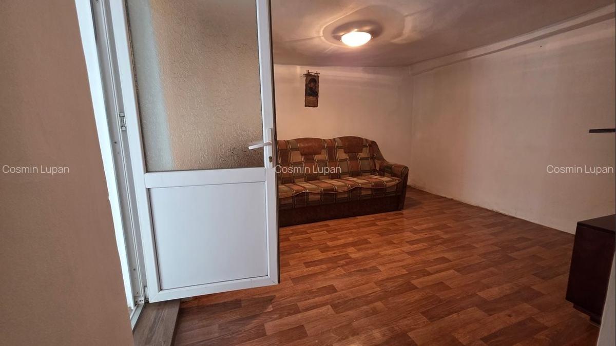 Casă + spațiu comercial la stradal, teren - 459 mp - 4