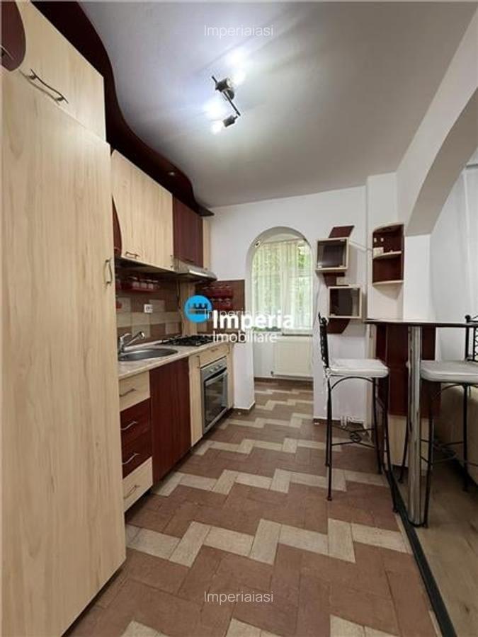 Inchiriez apartament 2 camere, open space, Podul de Fier - 2