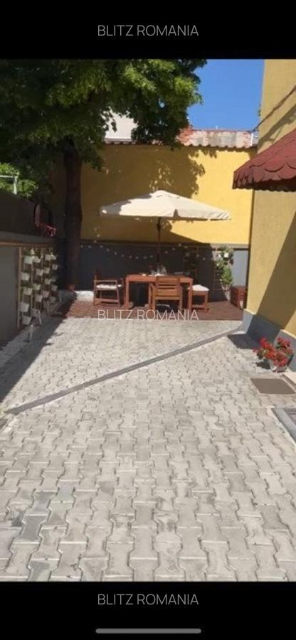 Apartament 4 camere, 129 metri patrati, zona Bulevardul Unirii - 15