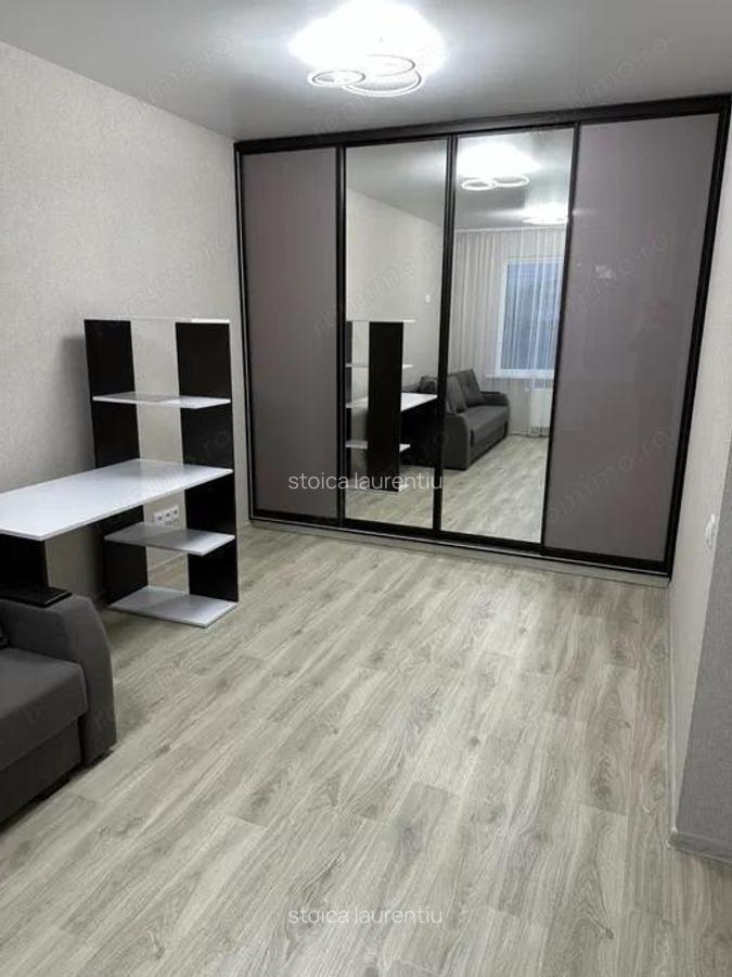 Garsoniera zona Izvor - 2