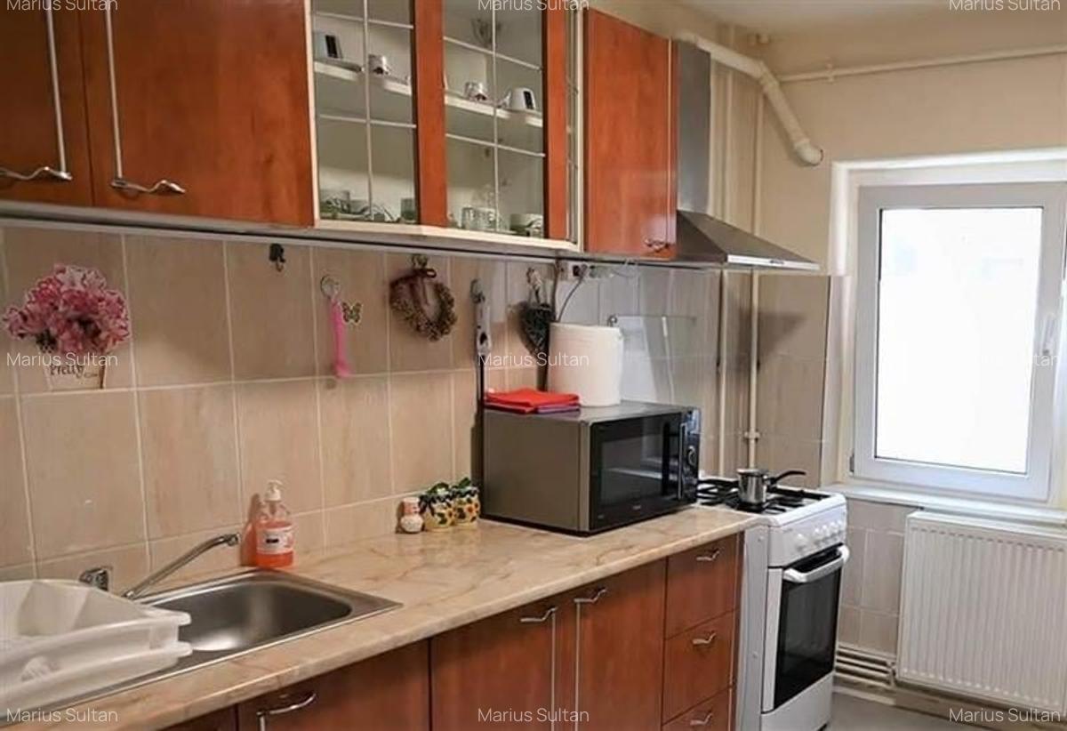 Apartament cu 3 camere decomandat, mobilat în Județean - 15