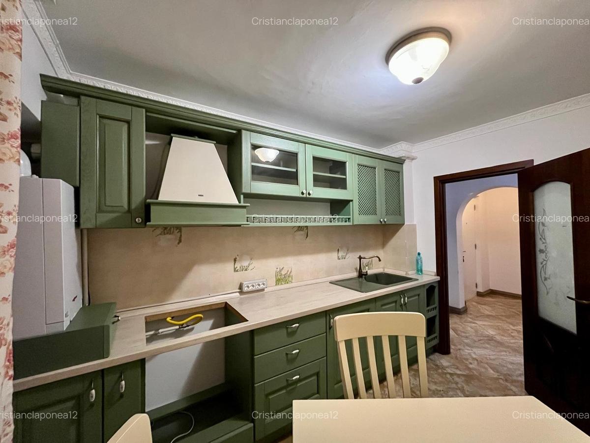 Apartament 3 camere decomandat etaj 1 Zona Faleza Nord - 5