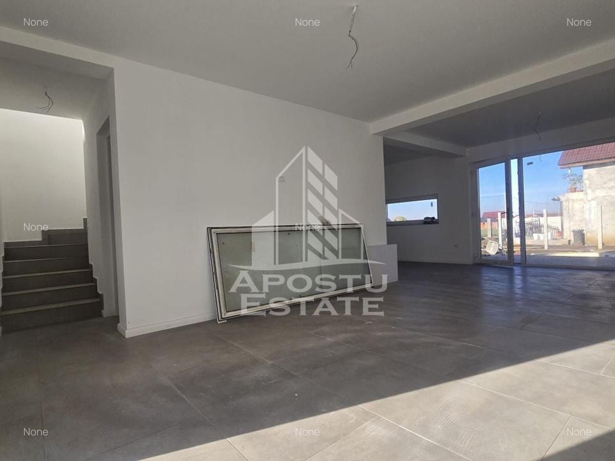 Casa cu piscina in Fantanele la 10 minute de Arad - 2