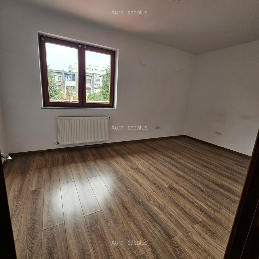 Apartament cu 3 camere decomandat în Sisești - 6