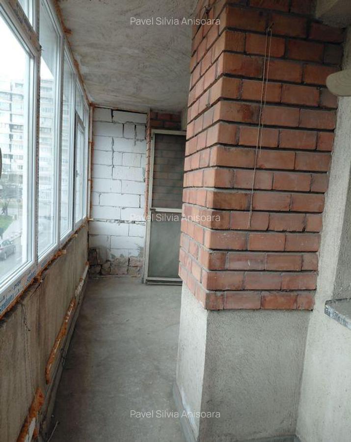 Apartament 3 camere decomandat, Mazepa 1, etaj 1/10 - 12