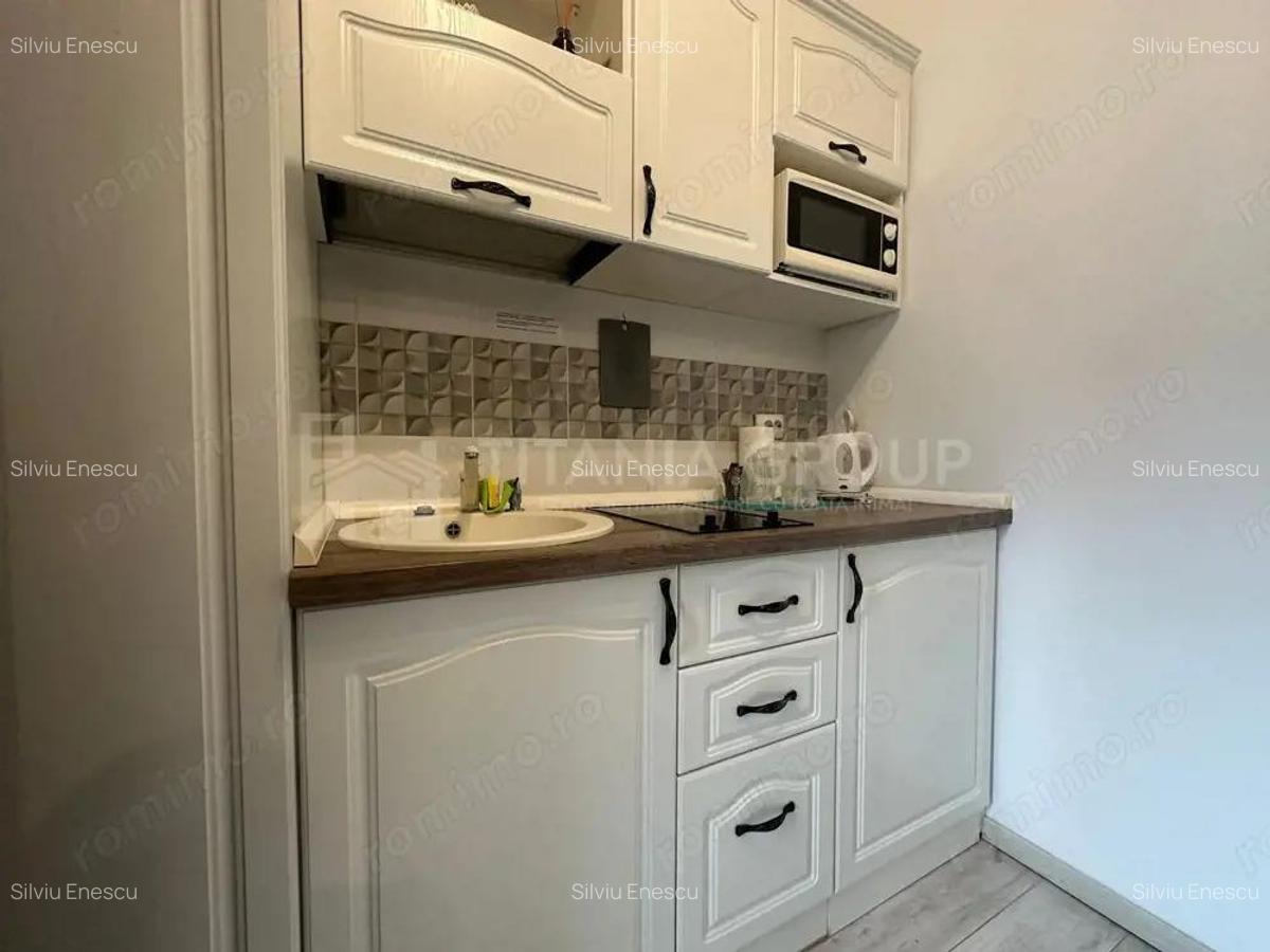 Inchiriere 3 Garsoniere Alaturate | 5 Min de Biserica Neagra | Hotelier Activ - 12