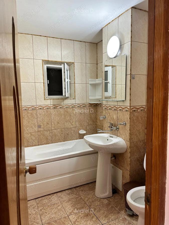Apartament 3 camere decomandate, 65 mp, Lapu? zona Intim, etaj 4 din 4 - 9