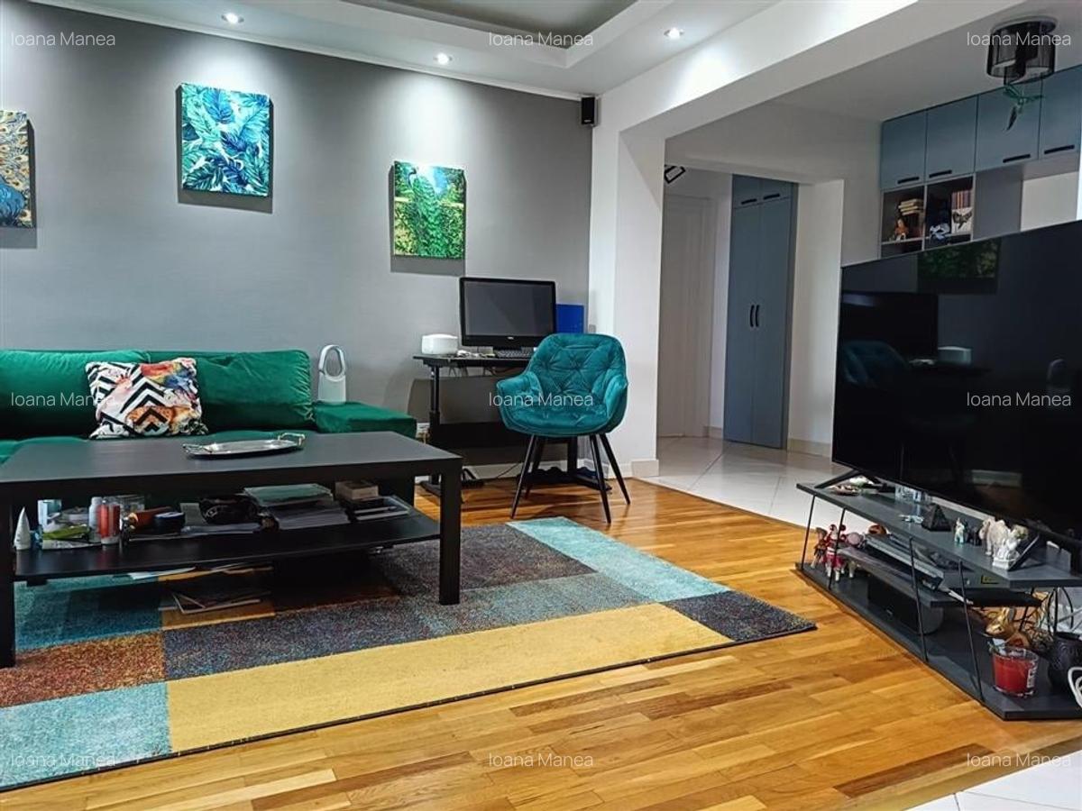 Vanzare apartament 4 camere superb | rond Piata Alba Iulia | 102mp | etaj 6/10 | - 1