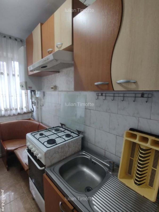 Inchiriez apartament cu 2 camere in Roman - 8