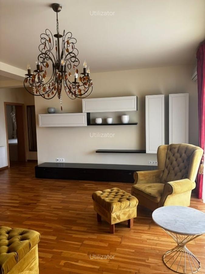 Apartament cu 3 camere decomandat în Dumbrăvița - 2