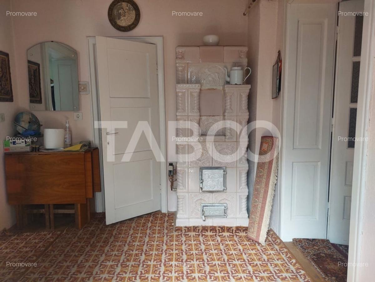 Casa 78 mpu curte proprie pretabila regim hotelier zona istorica Sibiu - 13