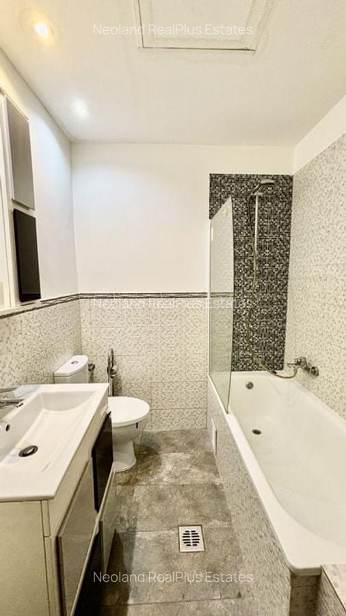 Apartament cu 4 camere decomandat în Cotroceni - 8