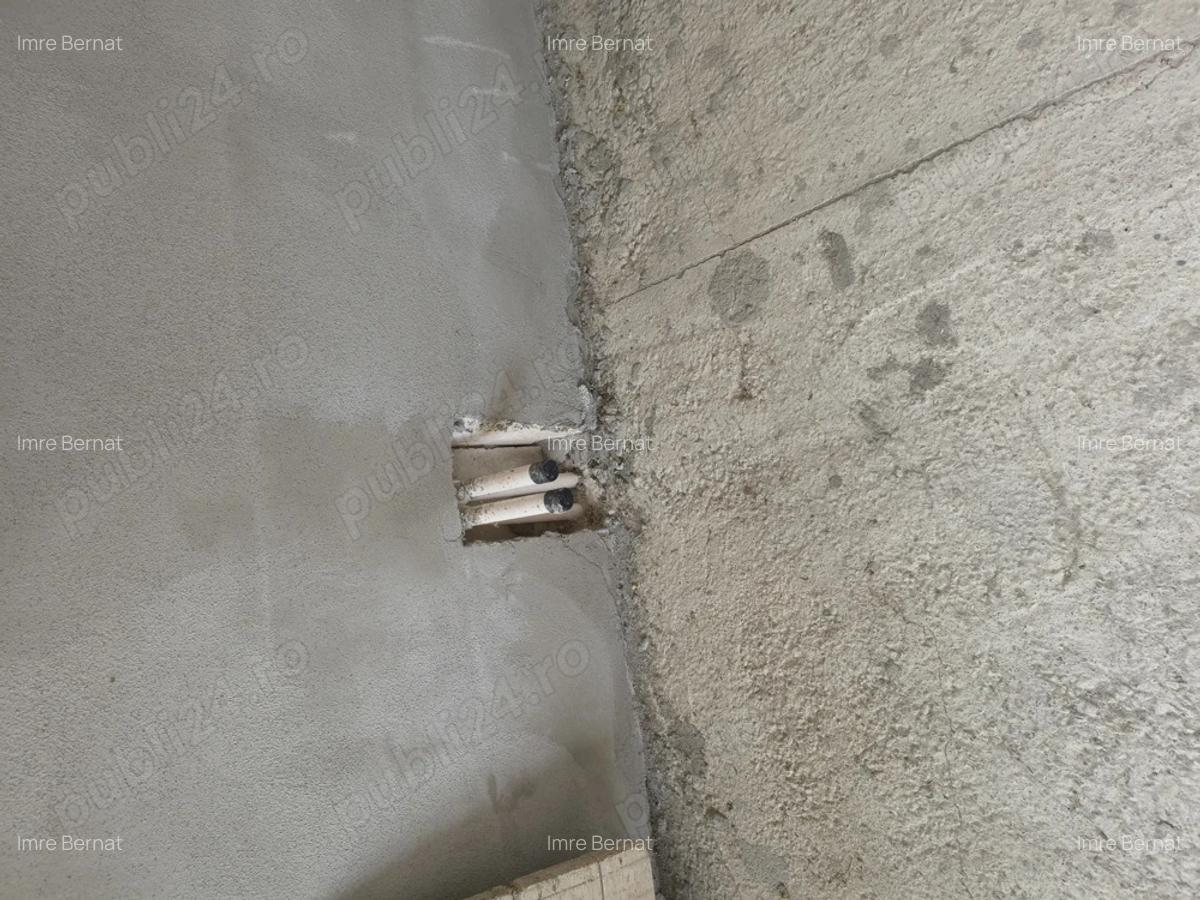 Vand casa la ro?u in zona lini?tita - 10