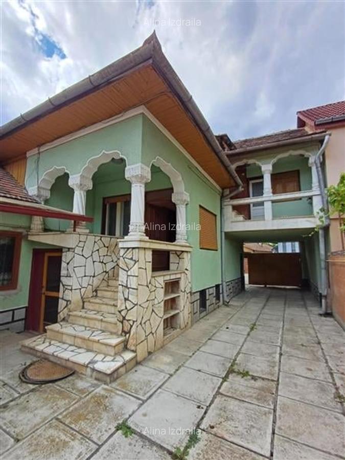 Casa deosebita stil clasic și modern  Str. Samuel Micu Talmaciu - 2