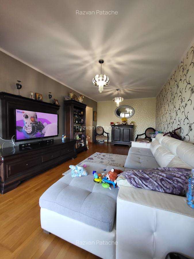 Apartament cu 3 camere Nicolina - 6