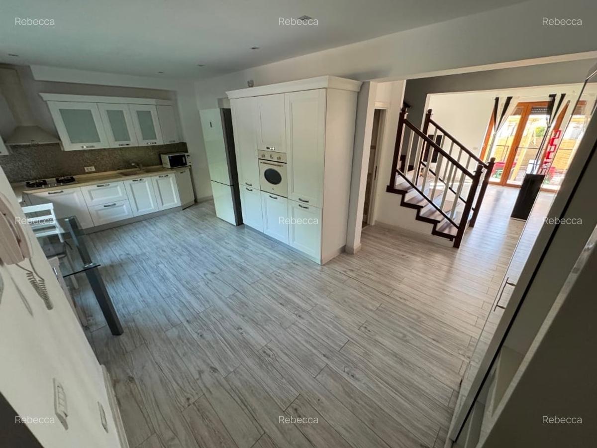 Vila P+1E+mansarda  în cartierul rezidențial Lake Residence - 10