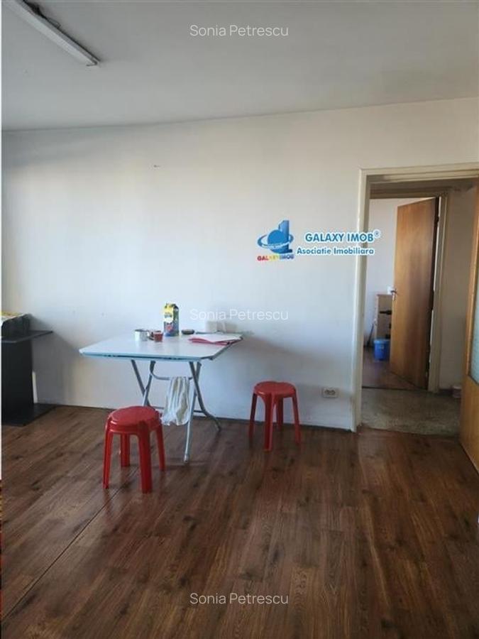 Apartament 3 camere Soseaua Colentina Teiul Doamnei - 1