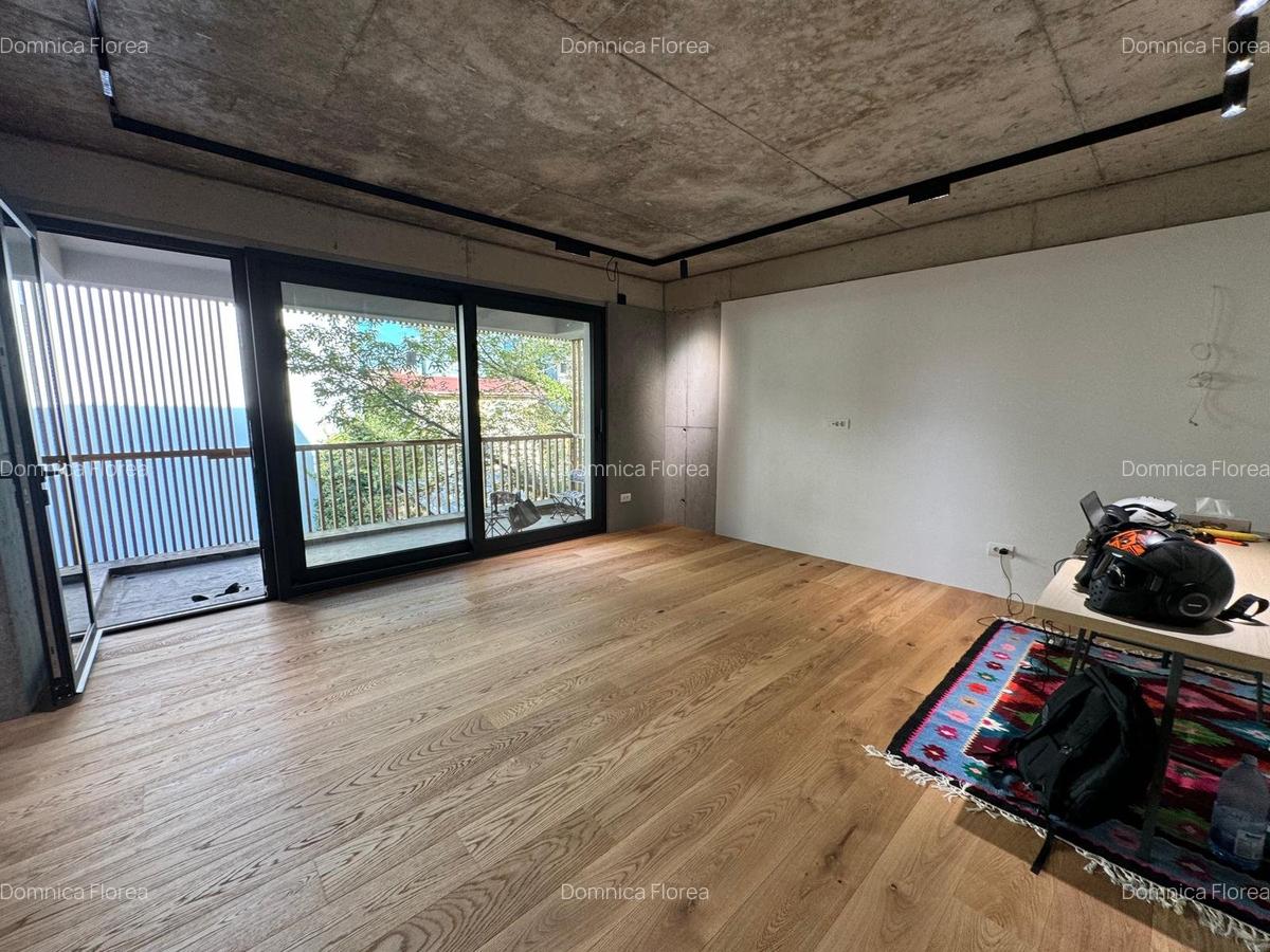 Apartament cu 3 camere semidecomandat în Dorobanți - 13