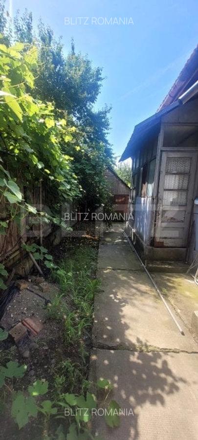 Sancraiu la drumul principal - Teren 540 mp, Casa 176 mp - 4