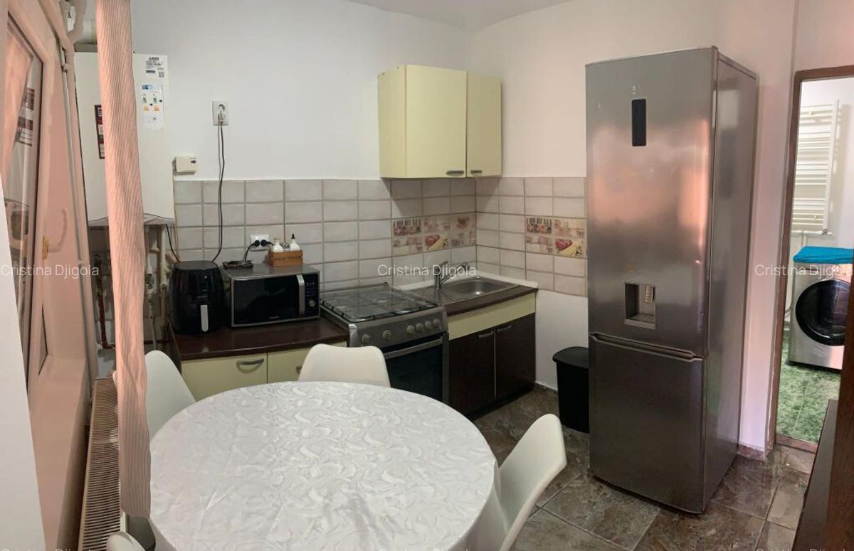 CASA cu 3 CAMERE langa Piata Rahova, Strada Ghiocului Nr 5 - 9