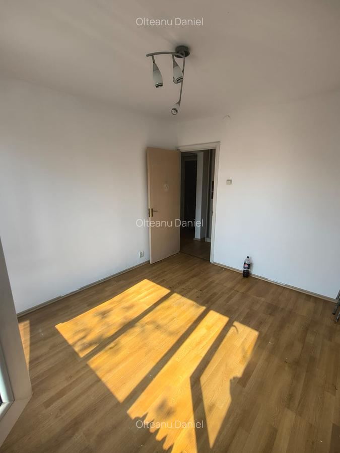 Apartament cu 2 camere decomandat în Drumul Taberei - 11