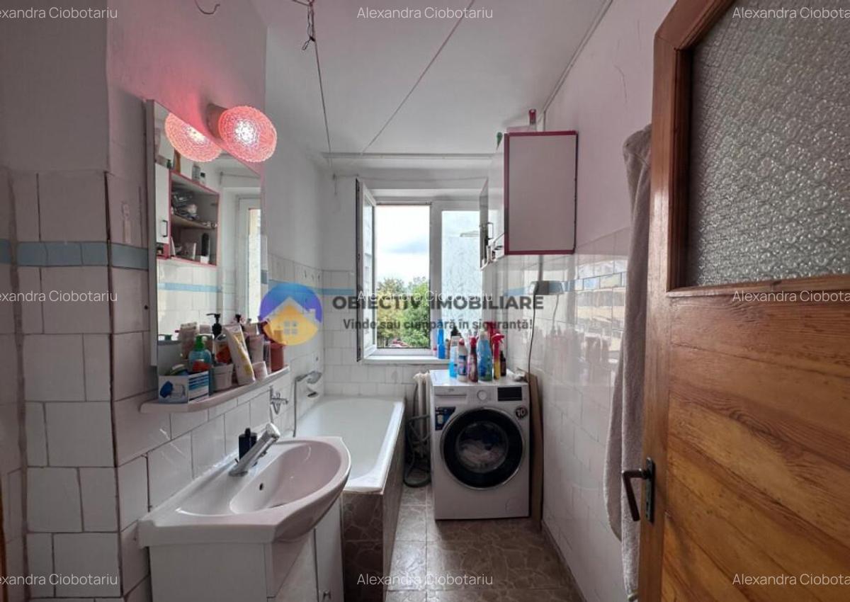 Apartament de vanzare 3 camere | Cartier Darmane?ti - 13