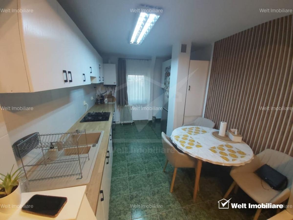 Apartament cu 3 camere, 2 bai, zona Titulescu - 4 Apartament cu 3 camere, 2 bai, zona Titulescu - 4