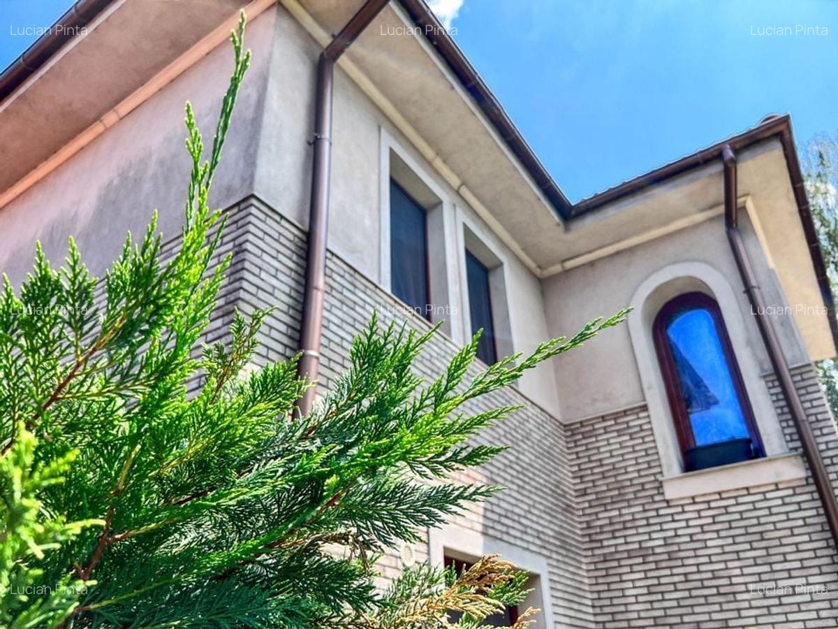 Особая вилла с садом площадью 1000 кв.м в жилом районе Куртя Домняска - 14