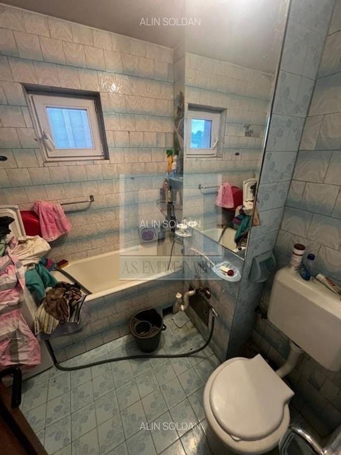 Apartament cu 4 camere decomandat în Griviței - 11