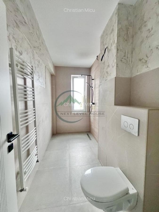 Apartament 4 camere, Tractorul - 2