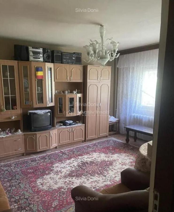 3 camere - decomandat - 13 septembrie -Parcul Sebastian - us - 1