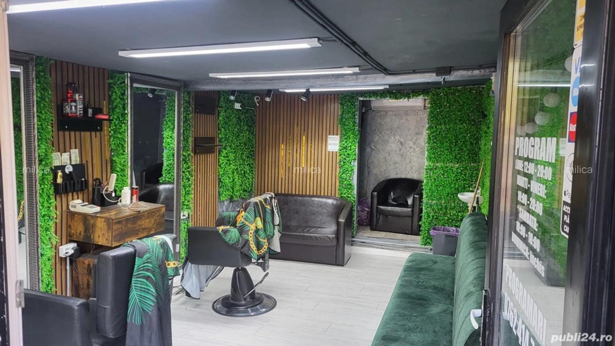 Ofer spatiu comercial stradal cu vad - 2 Ofer spatiu comercial stradal cu vad - 2
