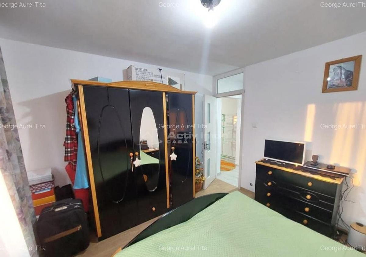 3 camere, decomandat, 65 mp UTILI, etaj 4, Piata Dorobanti I - 3 3 camere, decomandat, 65 mp UTILI, etaj 4, Piata Dorobanti I - 3