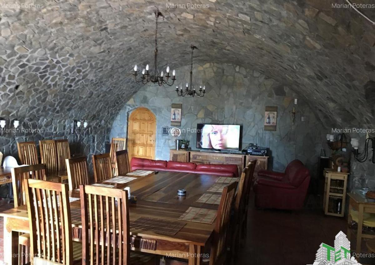 Vila deosebita 9 camere - Cornu de Jos - 6