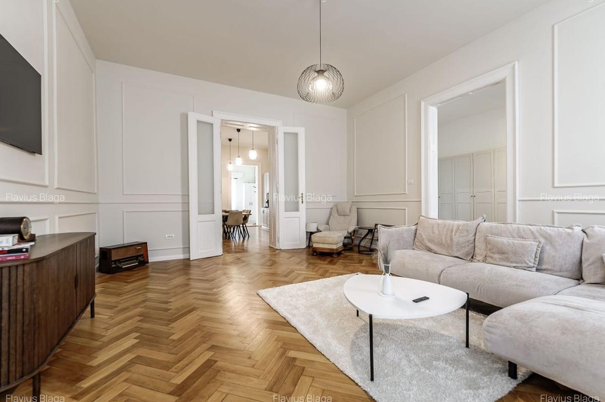 PROPRIETATE VÂNDUTĂ Apartament premium cu 3 camere Ultracentral - 6
