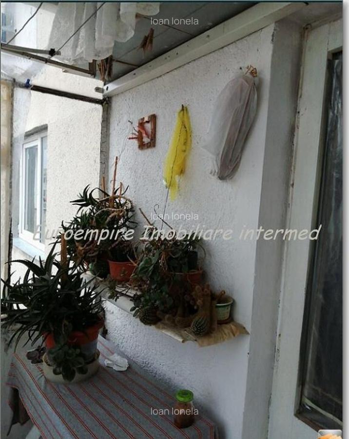Apartament 2 camere decomandate zona Far - 6