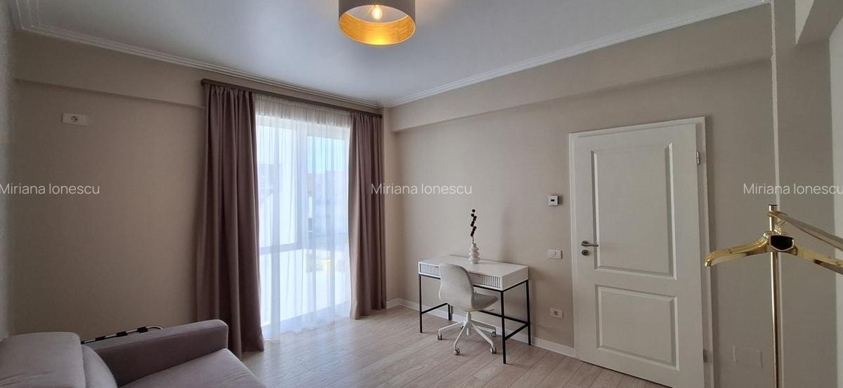 Apartament cu 3 camere semidecomandat, mobilat în Dumbrăvița - 20