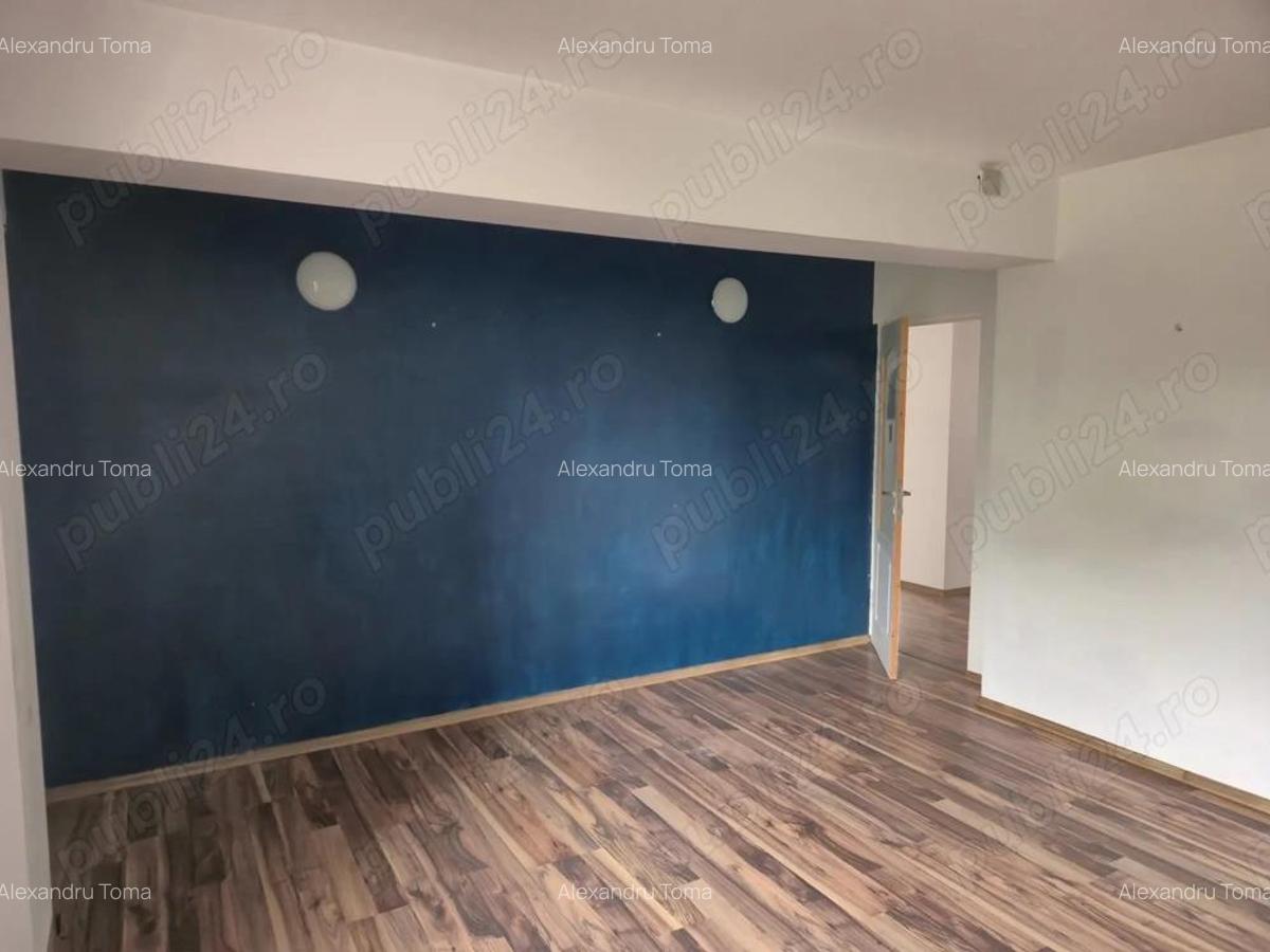 Spa?iu comercial birouri de inchiriat 200 mp, Str. Vasile Lupu 55 - 10 Spa?iu comercial birouri de inchiriat 200 mp, Str. Vasile Lupu 55 - 10