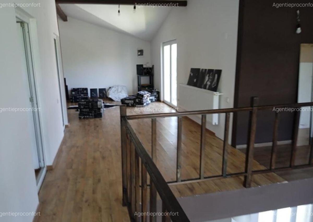 Casa Lespezi 5 camere mobilata ?i utilata - 2